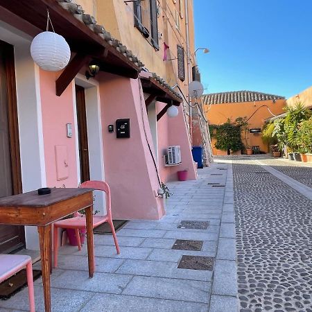 The Heart Of Cagliari, Cozy 2 Bedroom Apartment Bagian luar foto