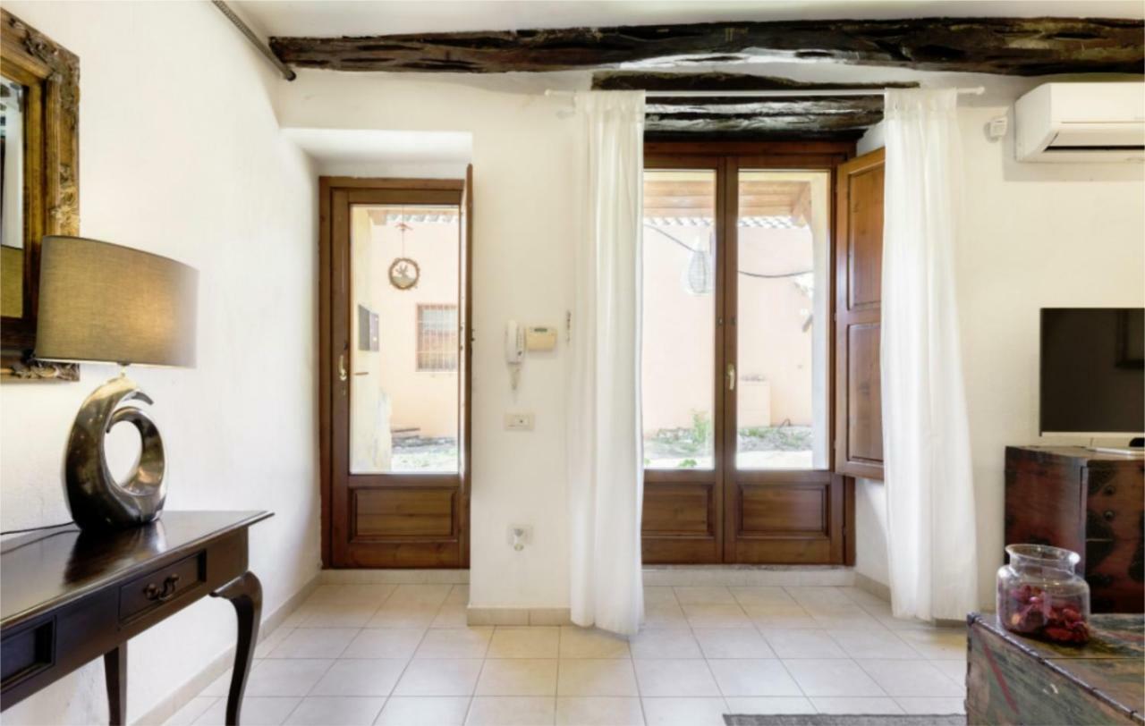The Heart Of Cagliari, Cozy 2 Bedroom Apartment Bagian luar foto